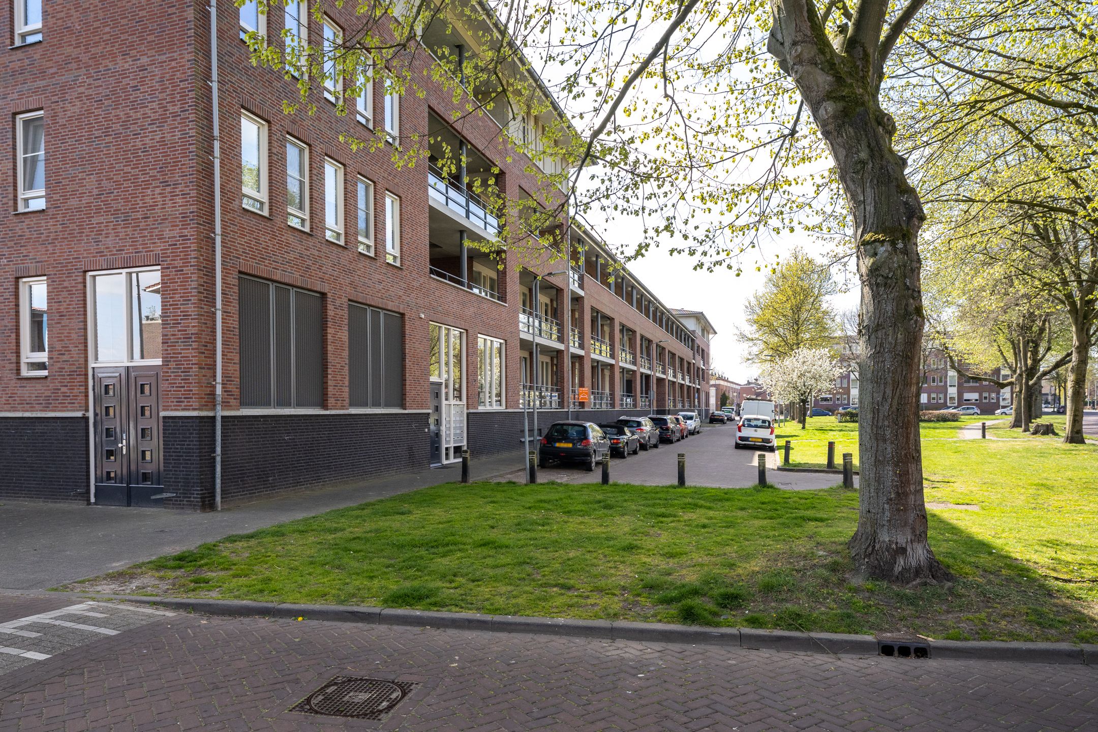 Photo 36 of van Slingelandtstraat 27-C