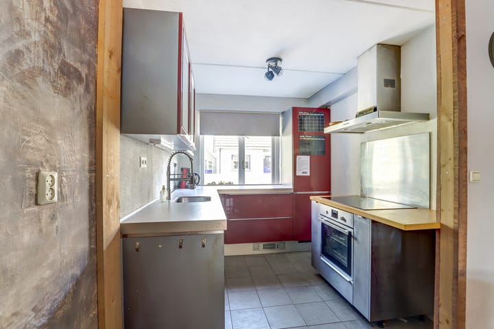 Foto 3 van Indira Gandhilaan 38