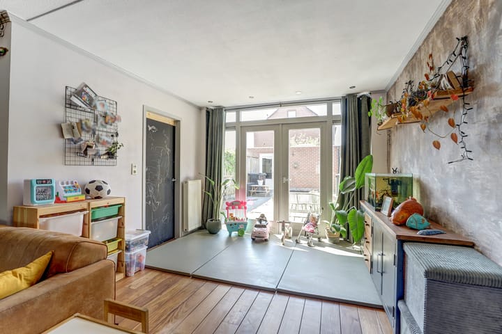 Foto 8 van Indira Gandhilaan 38