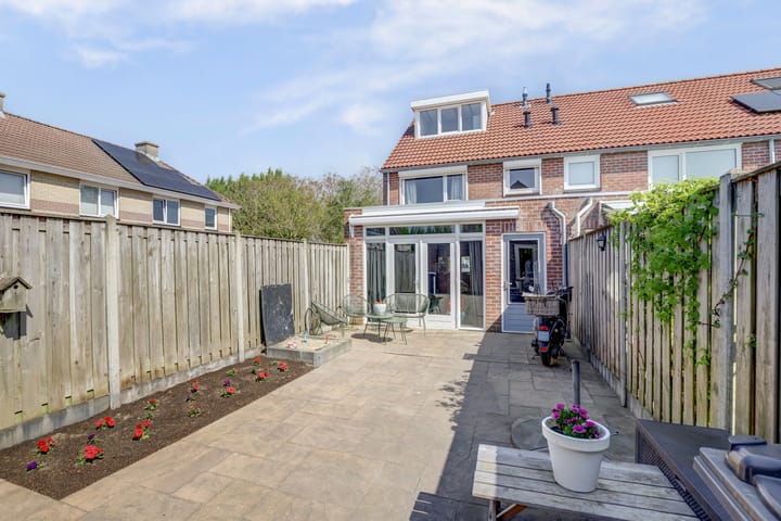 Foto 27 van Indira Gandhilaan 38