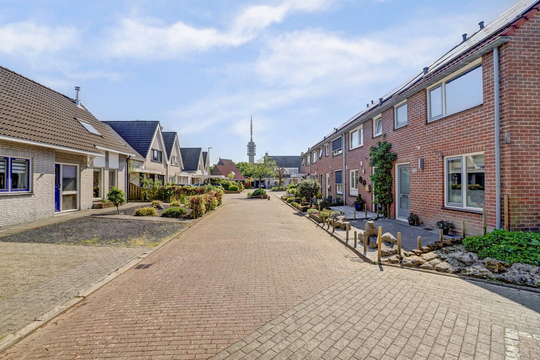 Photo 31 of Indira Gandhilaan 38