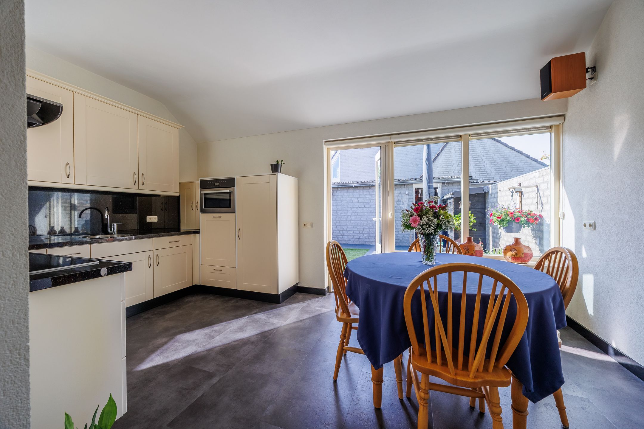 Foto 15 van Nertseweide 2