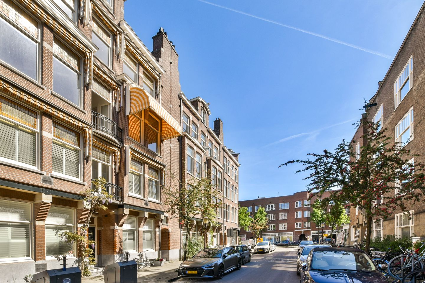Photo 4 of Pieter de Hoochstraat 67-D
