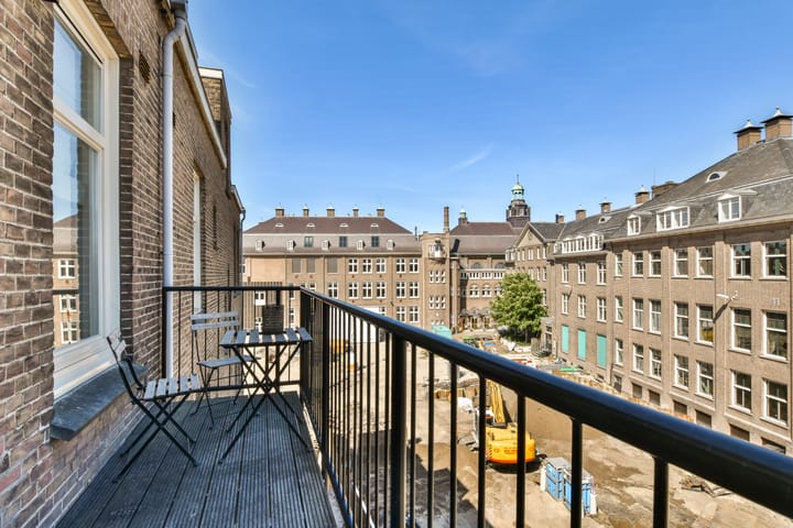 Foto 16 van Pieter de Hoochstraat 67-D