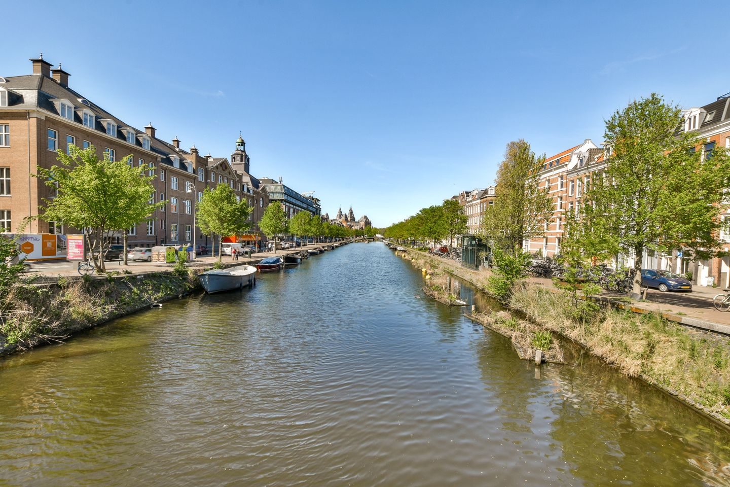 Photo 19 of Pieter de Hoochstraat 67-D