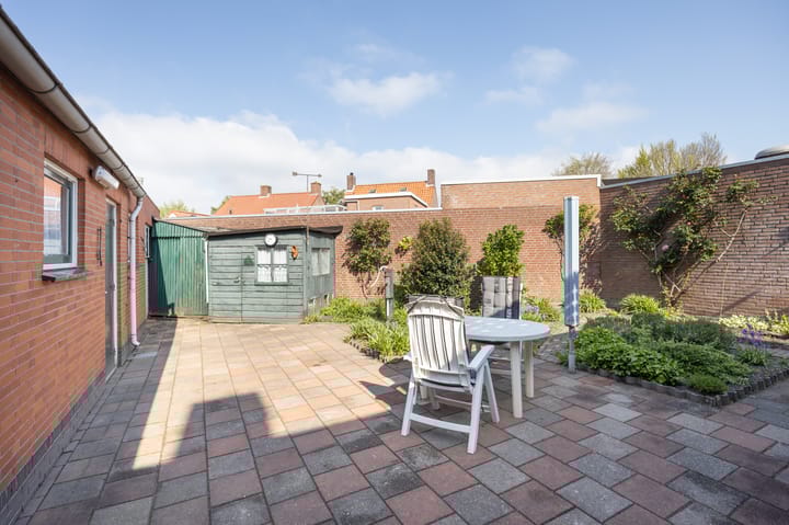 Foto 30 van Hofstraat 6