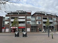 free-sector-houses for rent on Oranjestraat 7