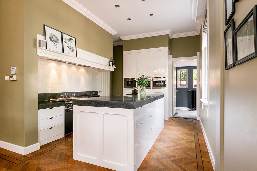 Photo 12 of Generaal Van Heutszlaan 34