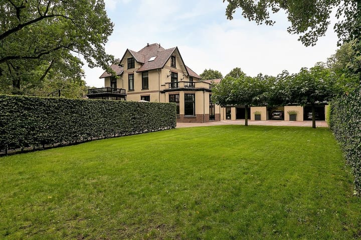 Photo 46 of Generaal Van Heutszlaan 34