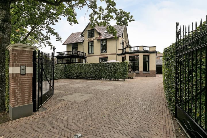 Photo 48 of Generaal Van Heutszlaan 34