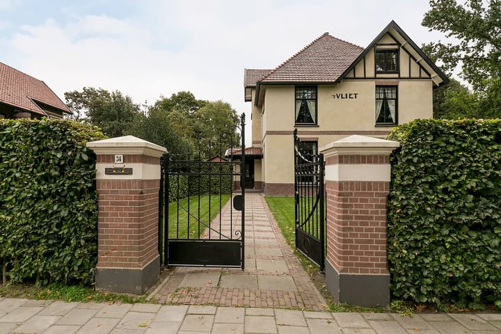 Photo 49 of Generaal Van Heutszlaan 34