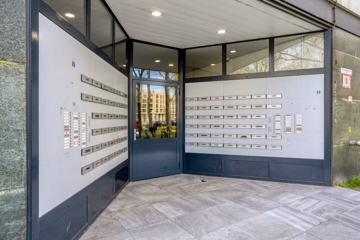 Photo 24 of Prins Bernhardplein 80