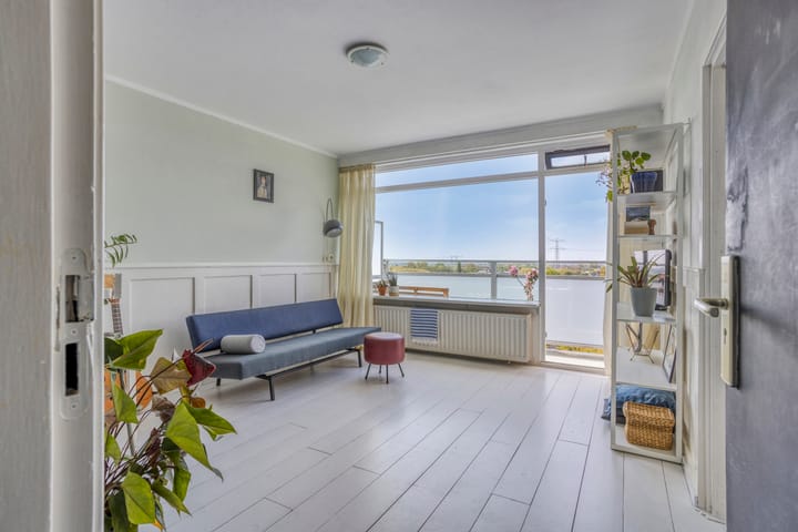 Foto 2 van Prins Bernhardplein 80