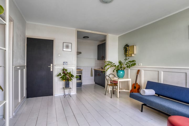 Photo 6 of Prins Bernhardplein 80