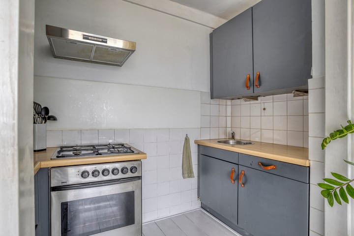 Photo 9 of Prins Bernhardplein 80