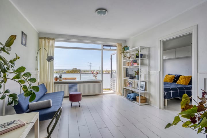 Photo 1 of Prins Bernhardplein 80