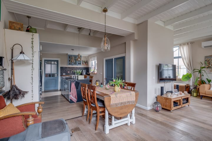 Foto 8 van Emmastraat 39