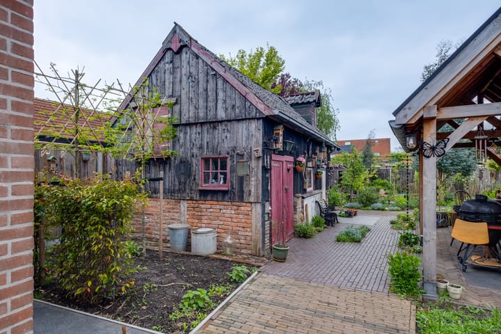 Foto 28 van Emmastraat 39