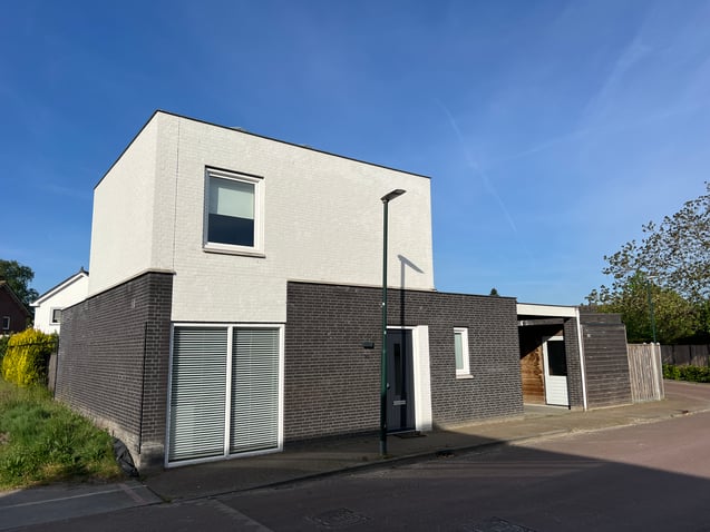 undefined main image