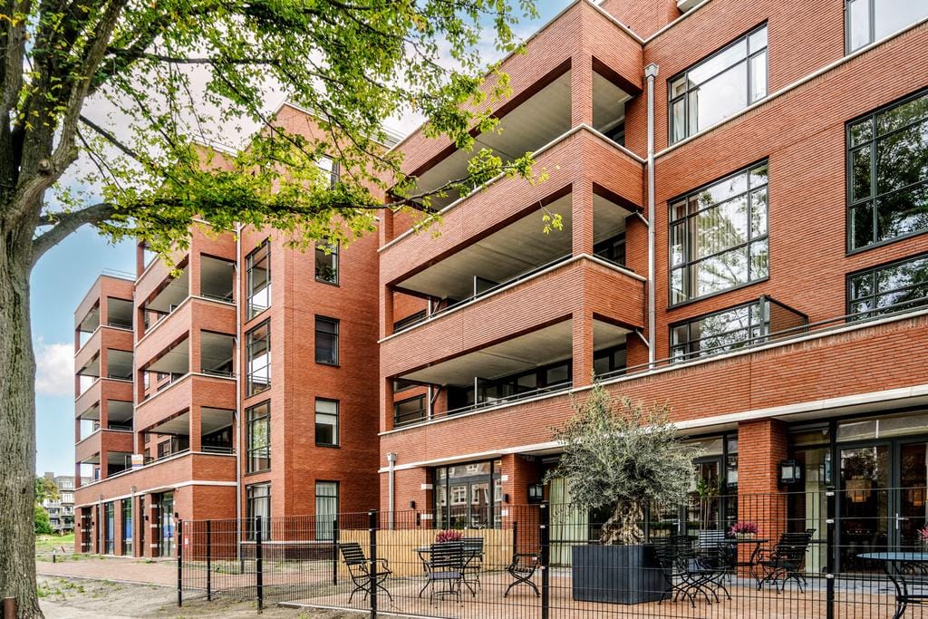 Photo 1 of Bronovolaan 1-A1