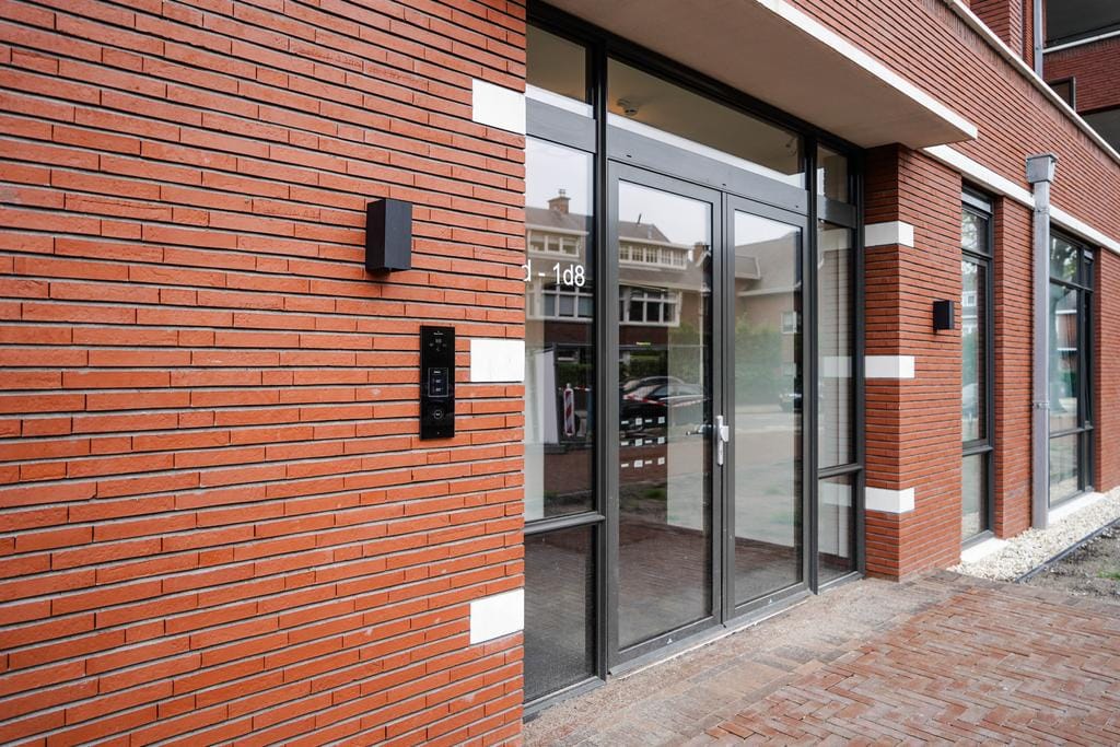 Foto 2 van Bronovolaan 1-A1