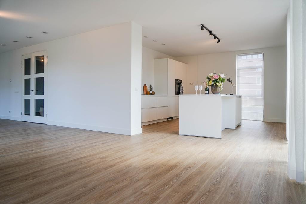 Foto 13 van Bronovolaan 1-A1