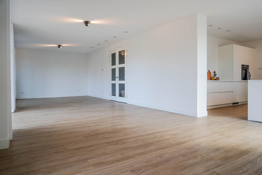 Foto 14 van Bronovolaan 1-A1