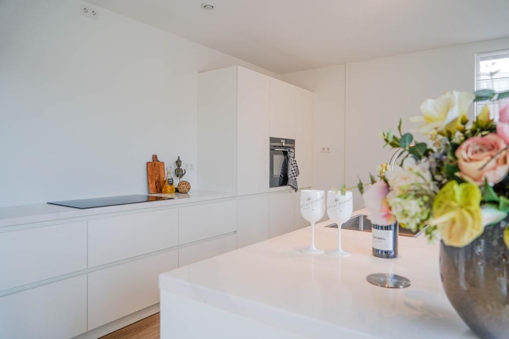 Foto 16 van Bronovolaan 1-A1