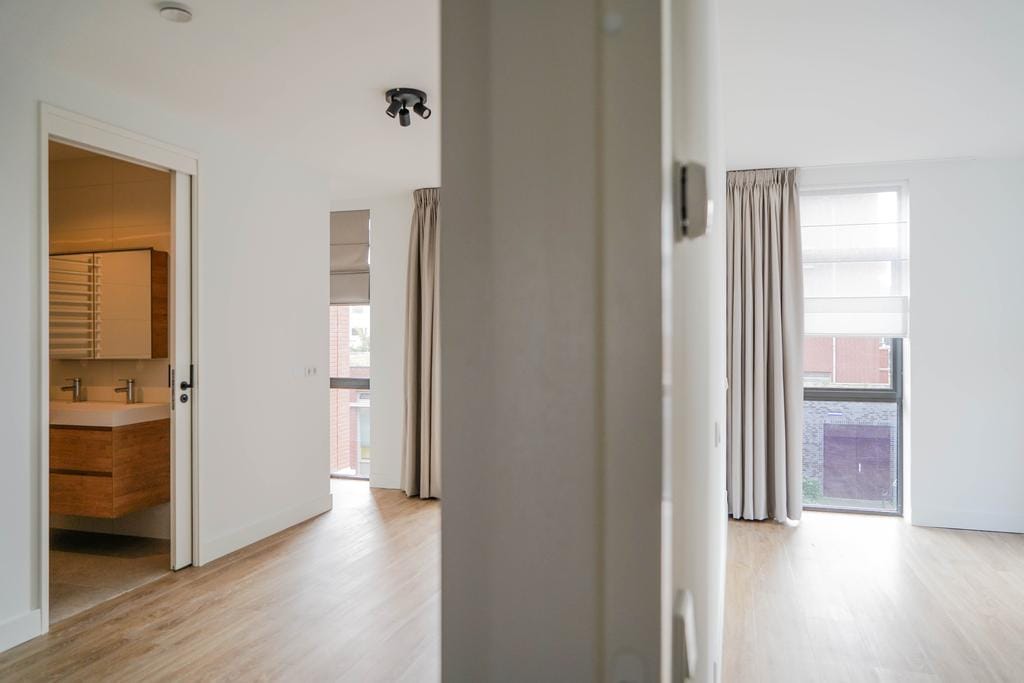 Foto 44 van Bronovolaan 1-A1