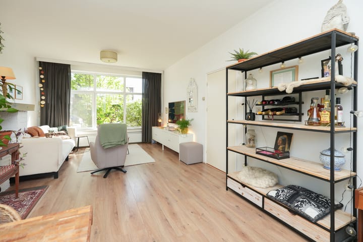 Foto 8 van Planetenstraat 51