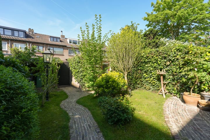 Foto 14 van Planetenstraat 51