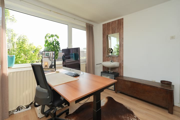 Foto 23 van Planetenstraat 51