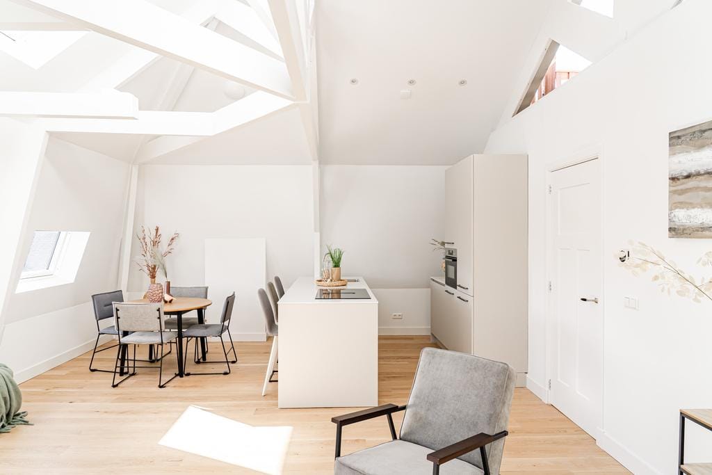 Photo 8 of Pieter Kiesstraat 14-B