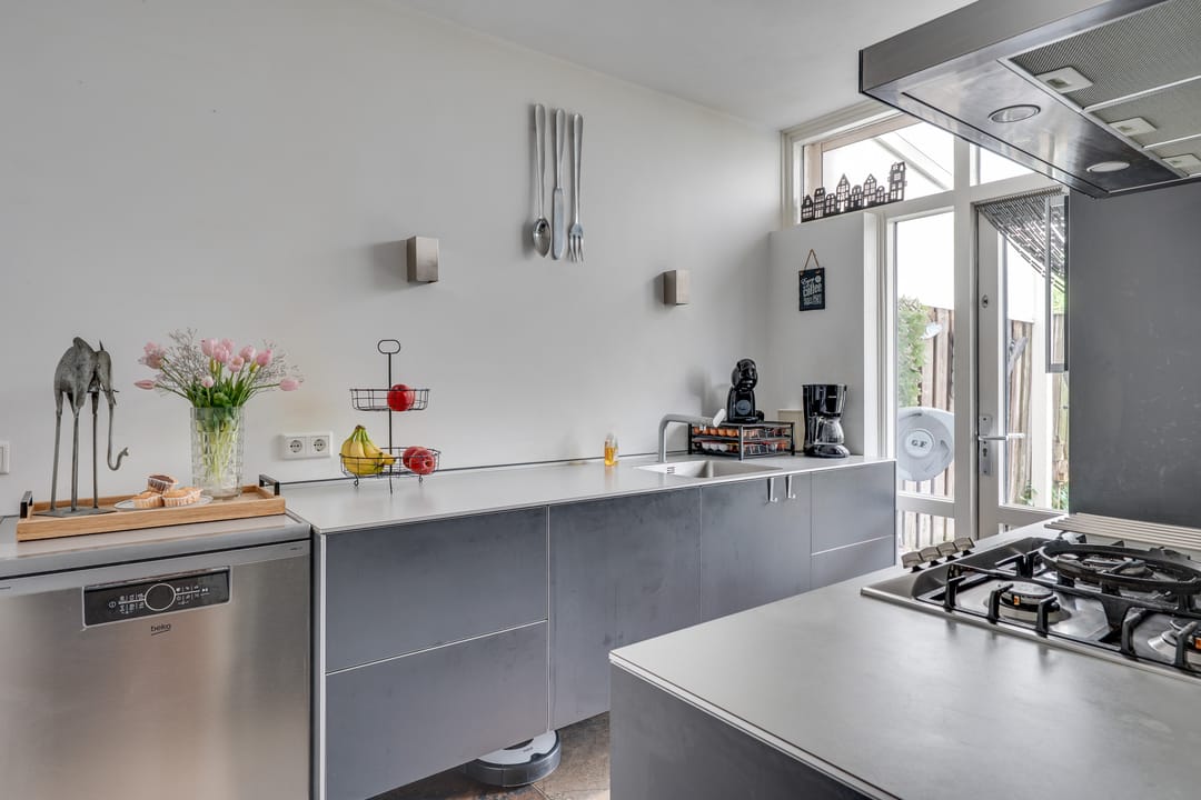 Foto 16 van Smirnoffstraat 16