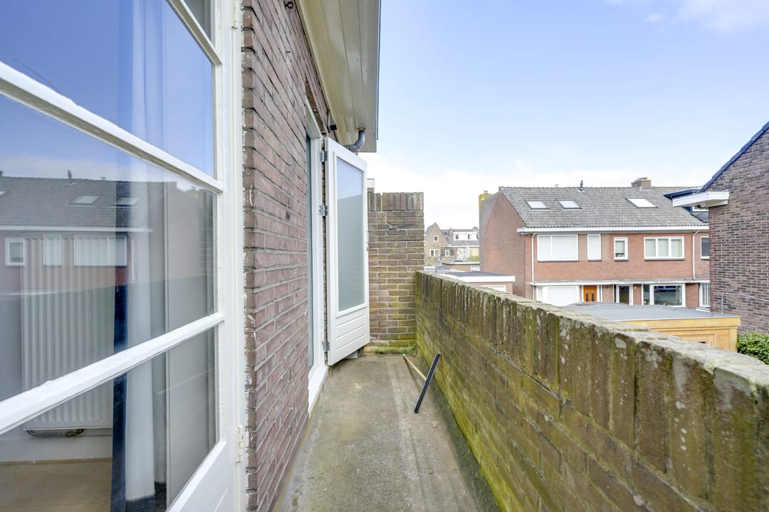 Foto 43 van Oranje-Nassaulaan 49