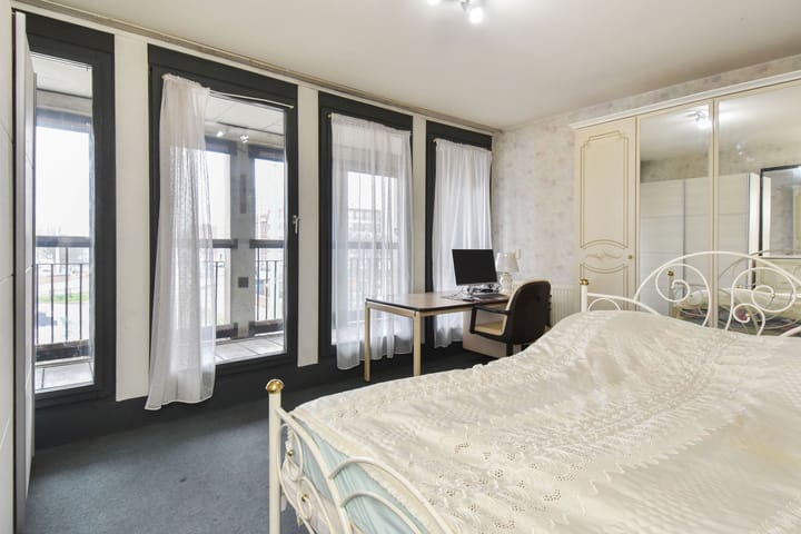 Foto 15 van Vaillantlaan 4