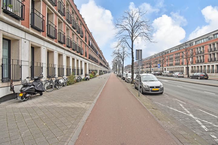 Foto 28 van Vaillantlaan 4