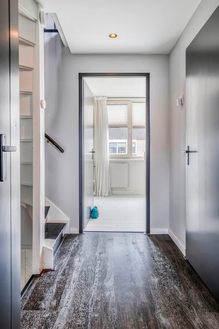 Foto 24 van Rembrandt van Rijnstraat 4