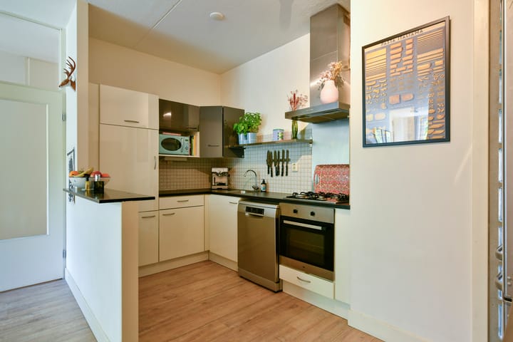 Photo 6 of Krugerplein 10-C