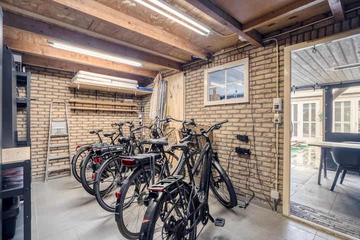 Foto 42 van Rembrandt van Rijnstraat 4