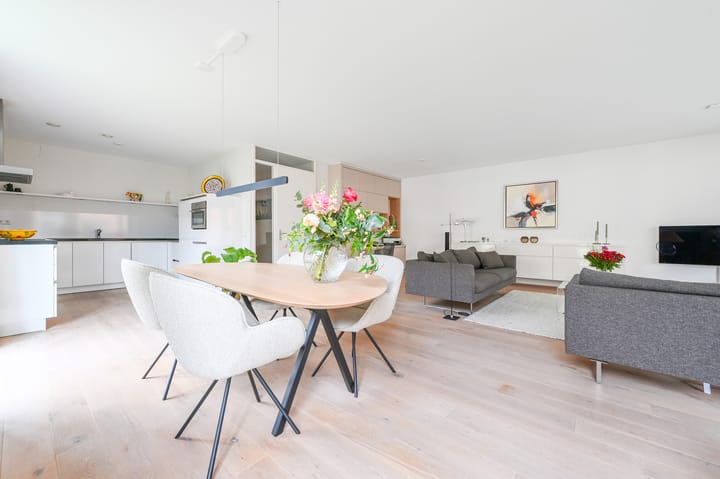 Photo 10 of Bellevuelaan 381