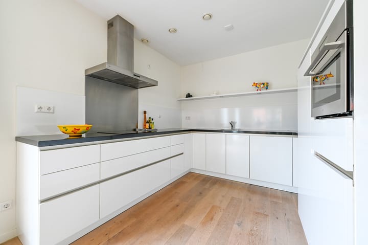 Photo 13 of Bellevuelaan 381