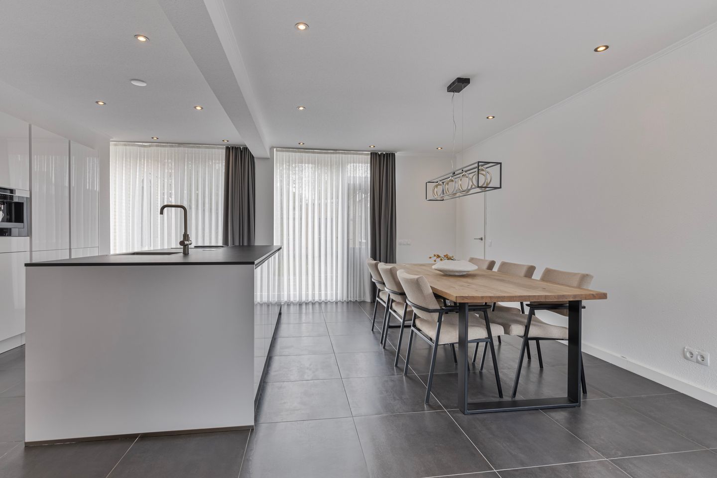 Foto 10 van Nachtegaalstraat 96