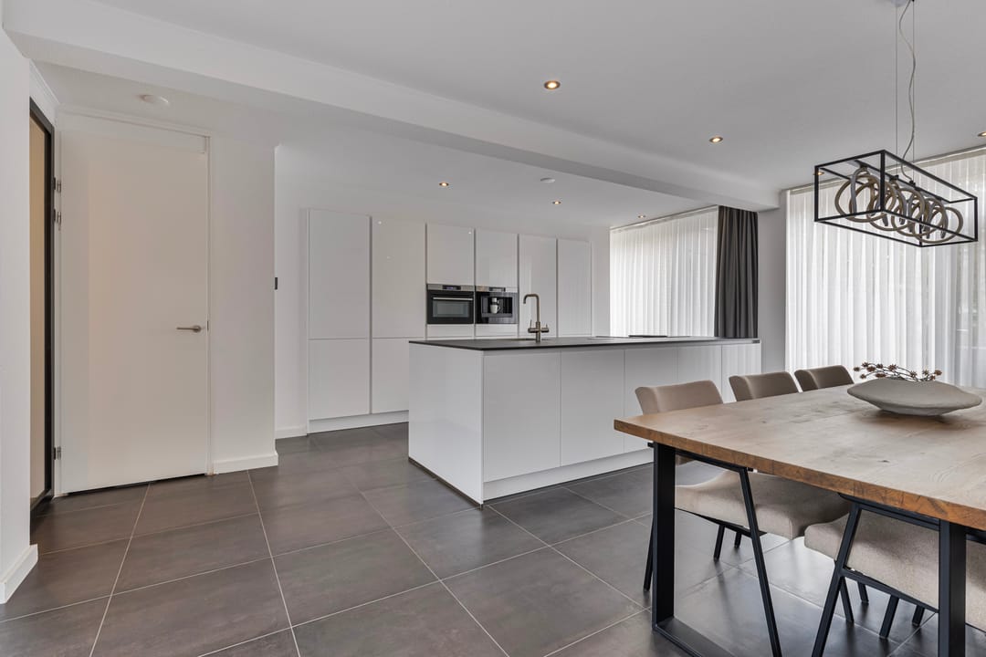 Foto 11 van Nachtegaalstraat 96