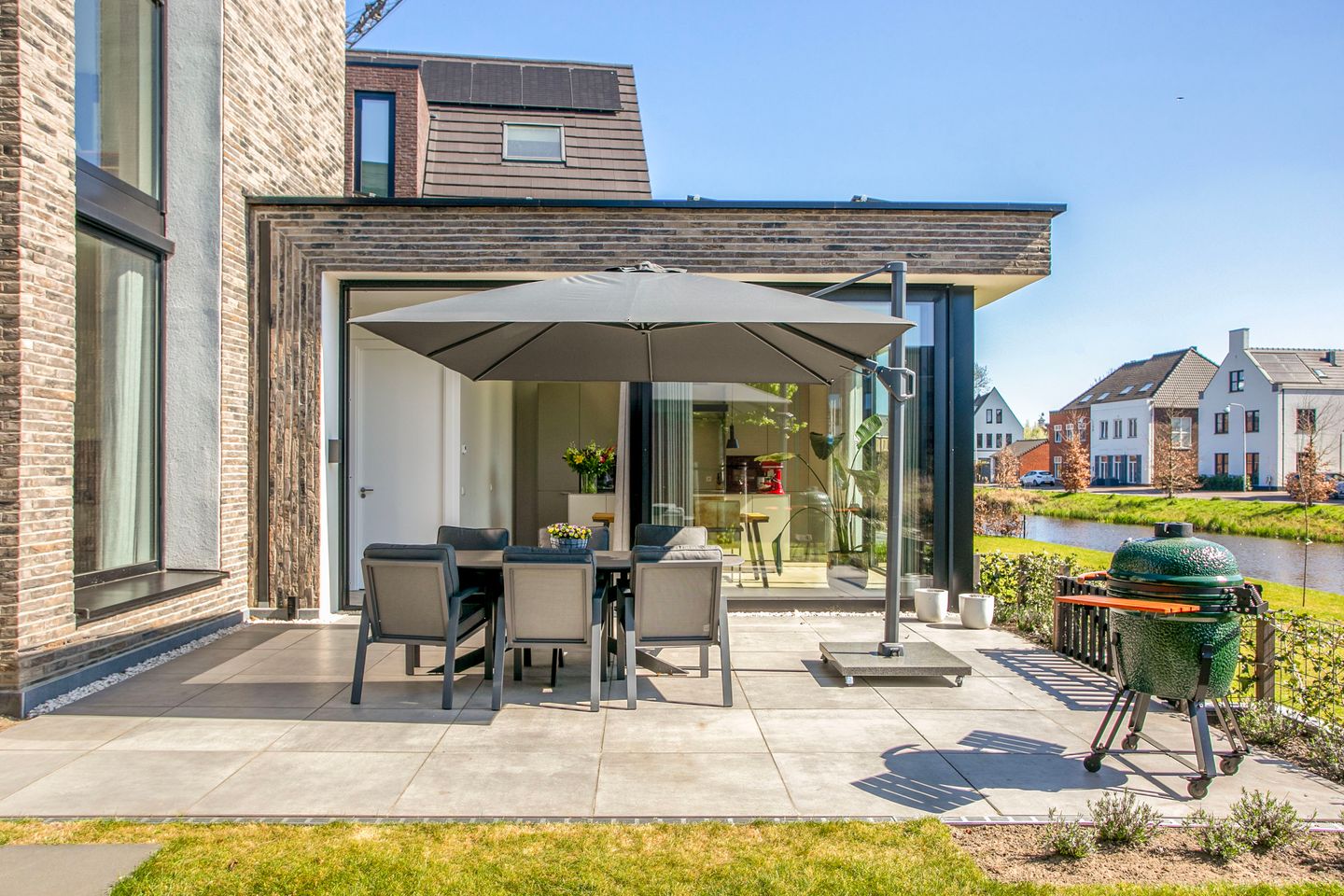 Foto 4 van Zaltbommelstraat 8