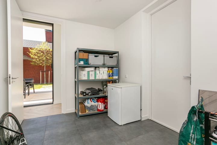 Foto 14 van Zaltbommelstraat 8