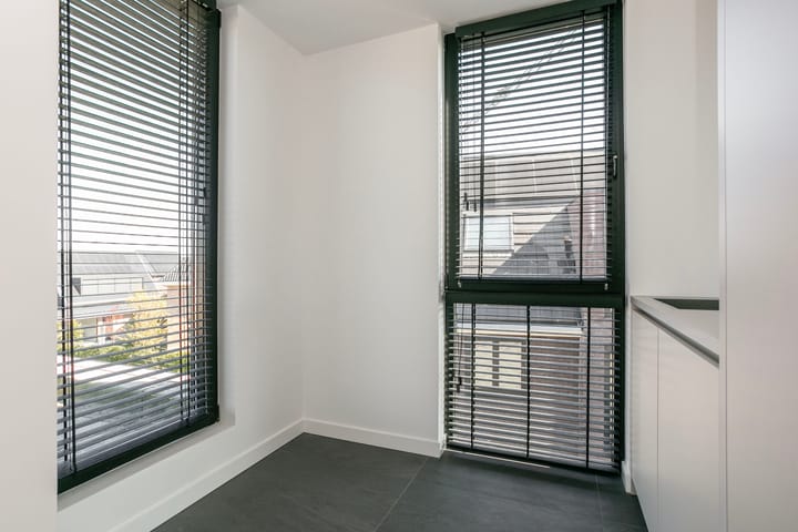 Foto 30 van Zaltbommelstraat 8