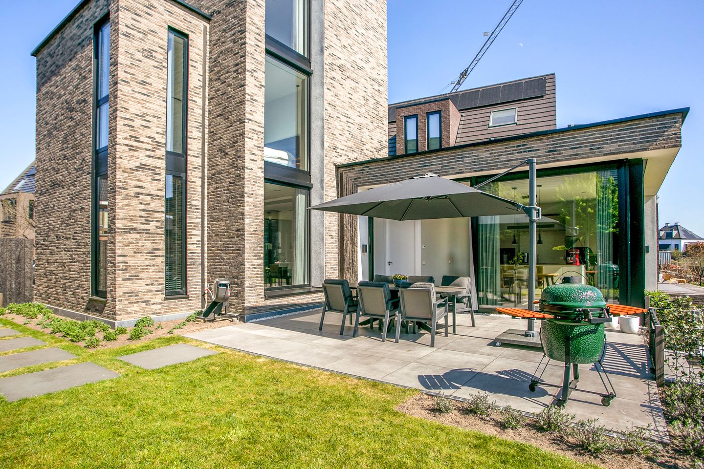 Foto 35 van Zaltbommelstraat 8