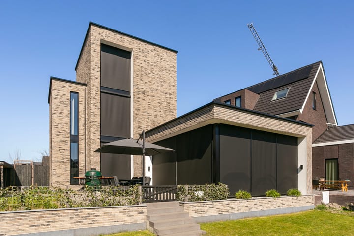 Foto 40 van Zaltbommelstraat 8