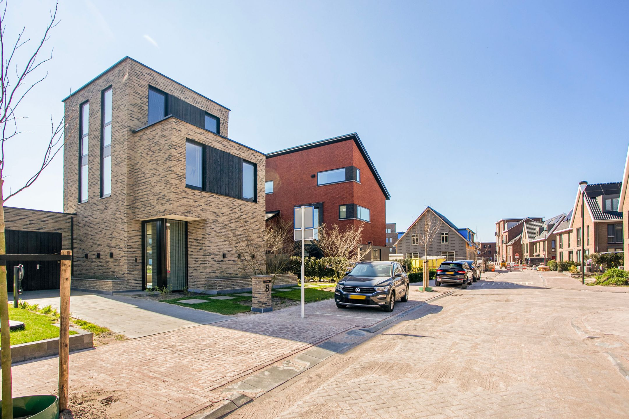 Foto 42 van Zaltbommelstraat 8